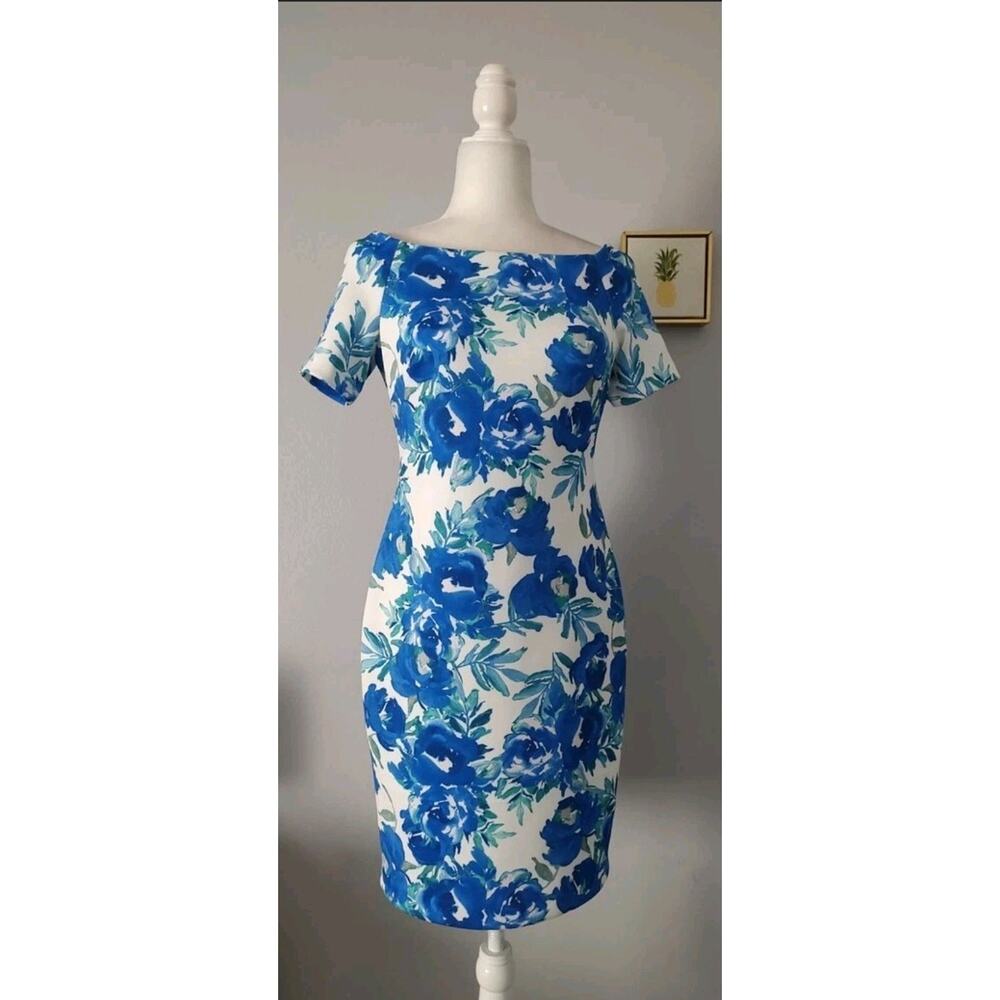 Calvin Klein White Fitted Boat Neck Dress With Blue Flowers Size 4 - Picture 2 of 6